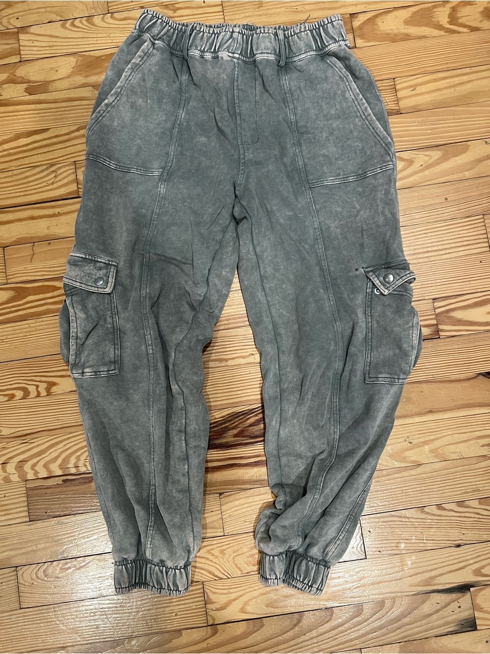 Blank NYC Women's Washed Gray Cargo Joggers